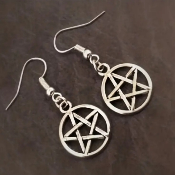 3PC Pentacle Necklace & Earrings - Picture 3 of 3